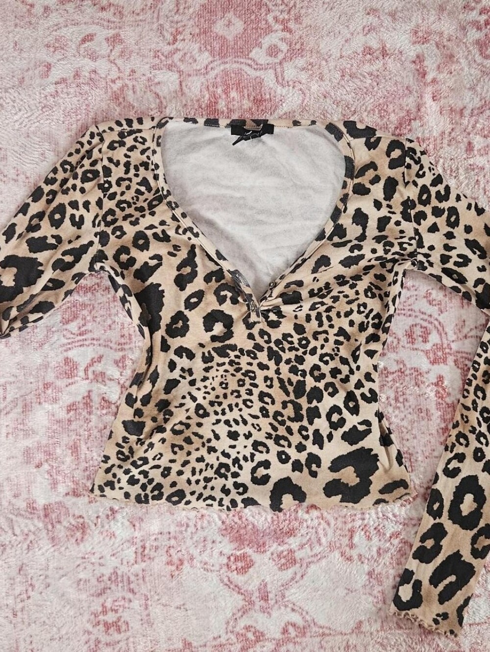 Leopard Print Long Sleeve Flattering Top